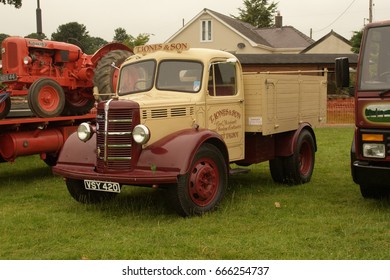 133 Bedford Lorry Images, Stock Photos & Vectors | Shutterstock