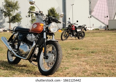 Himalayan Bike Stock Photos Images Photography Shutterstock