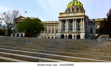 25th April 2021. Harrisburg, P.A. Pennsylvania Capitol Building. This Building Houses The Legislative Chambers For The Pennsylvania General Assembly.