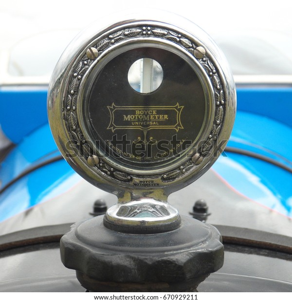 25th June 2017- A vintage Boyce Motometer on the\
radiator cap of a vintage car at a hot rod event in Pendine,\
Carmarthenshire, Wales,\
UK.
