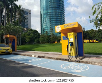 26.10.2018 Nonthaburi Thailand  Egat Head Office Has Ev Charger Car Station