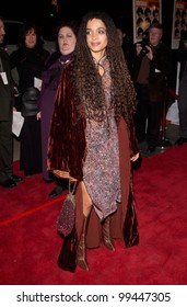 28MAR2000:  Actress LISA BONET at the world premiere of her new movie "High Fidelity" at the El Capitan Theatre, Hollywood.  Paul Smith / Featureflash