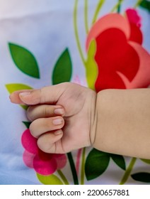 3 Month Old Baby Holding Hands 