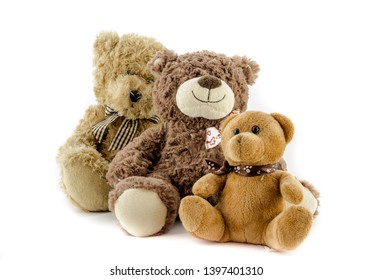 3 teddy bears