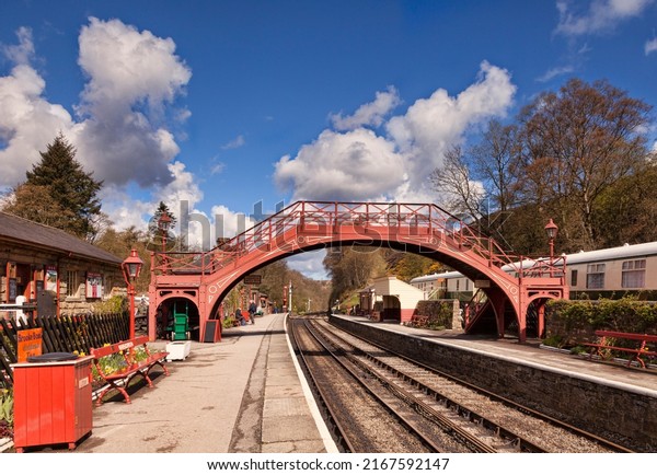 30 April\
2016: Goathland, North Yorkshire, UK - The railway station,\
frequently used in TV and film\
productions.