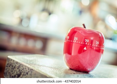 30 Minutes - Red Kitchen Egg Timer In Apple Shape 