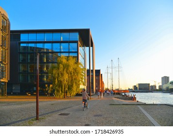 489 Copenhagen residential new buildings Images, Stock Photos & Vectors ...