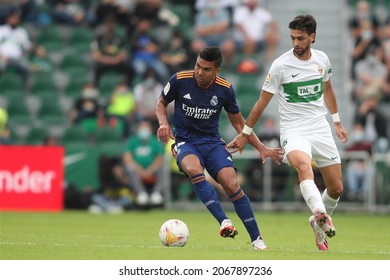 30th October 2021; Estadio Martinez Valero, Elche, Spain; La Liga Football, Elche CF Versus Real Madrid; Carlos Casemiro Of Real Madrid And Javier Pastore Of Elche CF