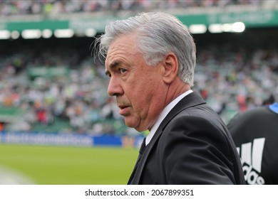 30th October 2021; Estadio Martinez Valero, Elche, Spain; La Liga Football, Elche CF Versus Real Madrid; Real Madrid Head Coach Carlo Ancelotti