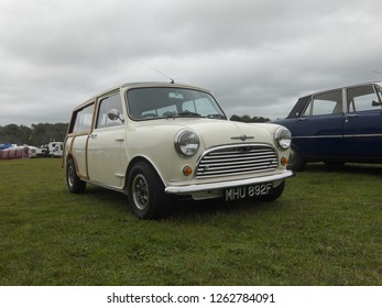 Mini Morris Images Stock Photos Vectors Shutterstock
