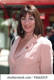 31JUL97:  Actress ANJELICA HUSTON at unveiling ceremony in Hollywood for new US postage stamp honoring actor Humphrey Bogart.