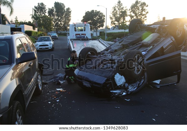 3-25-2017 Lake Forest, CA: Car Accident. Non Injury Car\
Accident due to distracted driving in Lake Forest California\
3-25-2019. 