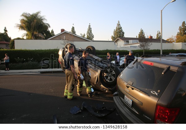 3-25-2017 Lake Forest, CA: Car Accident. Non Injury Car
Accident due to distracted driving in Lake Forest California
3-25-2019. 
