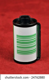 35mm Film Canister Stock Photo 24762880 | Shutterstock