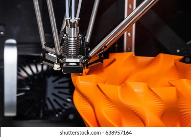 3d Printing Technology, Three-dimensional Printer Close Up