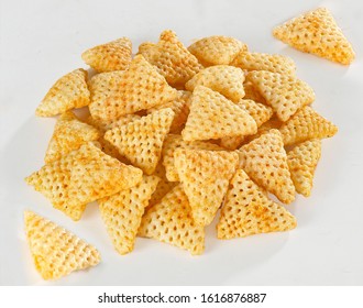 3d Triangle shape Fryums Papad is a crunchy Snack Pellets, tri angle corn puff snacks or namkeen