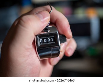 4 Digit Number Hand Tally Counter Clicker in male hand