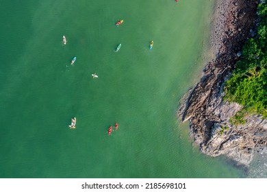 4 May 2022 The Rowers On Canoe Floating To Shore At Sai Kung