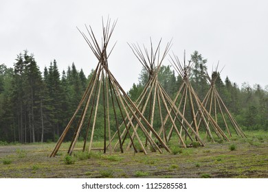 4 Teepee Frames In A Row In Canada