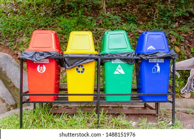 4 Types Sorting Trash Bins Labels Stock Photo 1488151976 | Shutterstock