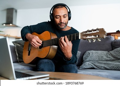 81,769 Guitar smile Images, Stock Photos & Vectors | Shutterstock