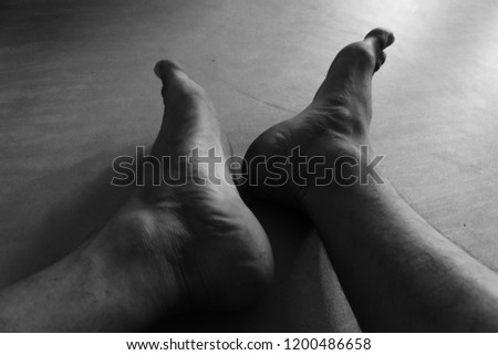 40-year-old man's foot
