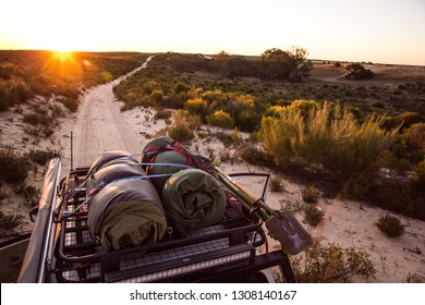 4x4 Desert Camping