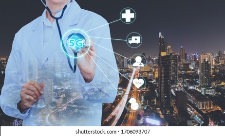 5G Internet Network With Doctor Push 5G Button And Holding Stethoscope In Uniform On Cityscape Background. 5G Internet Network With Healthcare Concept.