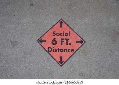 6 FT. SOCIAL DISTANCE Marker Sign On The Ground