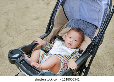 2,293 Baby stroller asian Images, Stock Photos & Vectors | Shutterstock