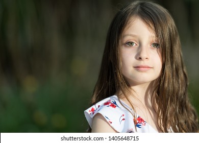 6 Years Old Girl Outdoor Portrait Stock Photo 1405648715 | Shutterstock