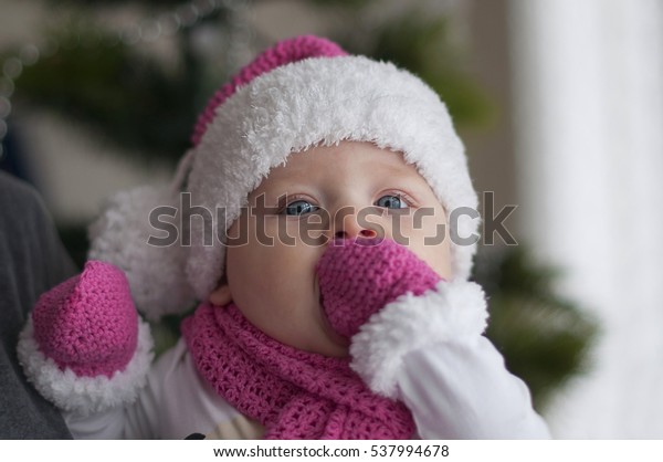 baby girl hand mittens