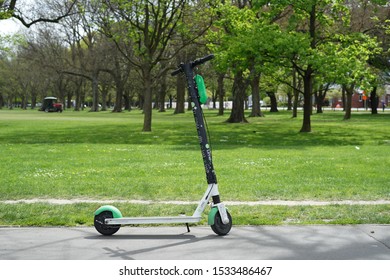 3,291 Lime scooter Images, Stock Photos & Vectors | Shutterstock