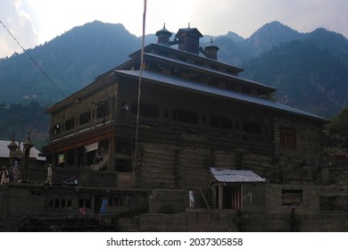 7 September 2021: Jamia Masjid Of Thal Kumrat Valley. This 300 Years Old Mosque Is Completely Wooden Made, District Upper Dir, Kpk - Pakistan 