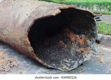 700 Mm Cast Iron Water Pipe Broken By Water Hammer