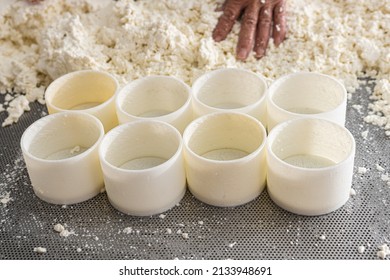 8 Empty Moulds For Fresh Cheese Production