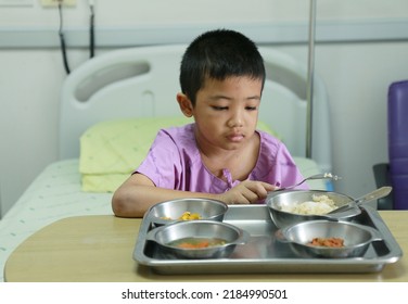 An 8-year-old Boy Is Sick With A Fever. Have Anorexia Under The Concept Of Health Care For Young Children