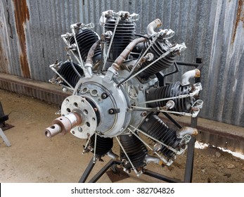 4,012 Radial engines Images, Stock Photos & Vectors | Shutterstock