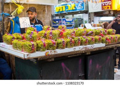 9 May 2018 Fresh Fruit And Grapes On Display At A Vendor's Stall At The Mahane Yehuda Covered Street Market In Jerusalem Israel