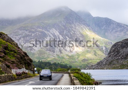 A5 Road to Llyn Ogwen in the Ogwen Valley, Snowdonia National Park, Wales, UK