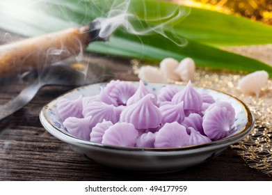 Aalaw or Alua, Thai traditional candy sweet dessert