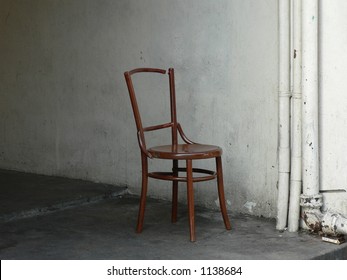 abandon chair