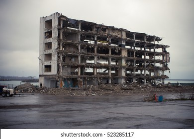 Abandoned Building ready to be tear down 