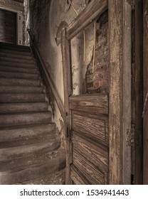 The Abandoned Ellis Island Immigrant Hospital Hallways. It Was The United States First Public Health Hospital, Opened In 1902 And Closed In 1957.