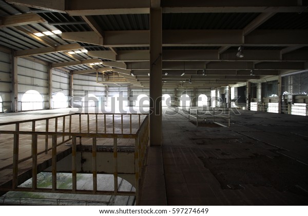 Abandoned
factory