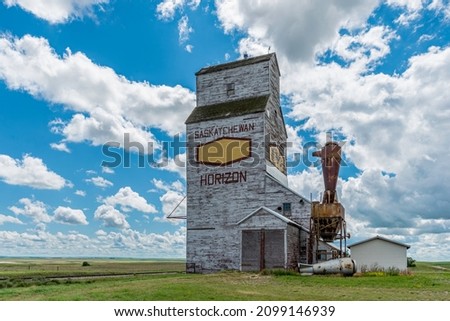 An abandoned grain elevator in the ghost town of Horizon, Saskatchewan, Canada