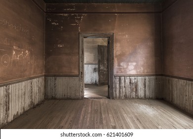 Abandoned Hallway In A Plantation Home