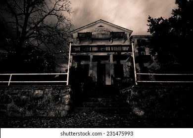 Abandoned Horror House