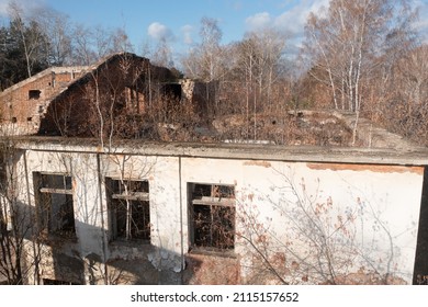 1,455 Abandoned factory hospital Images, Stock Photos & Vectors ...