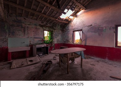 Abandoned House, Kitchen.